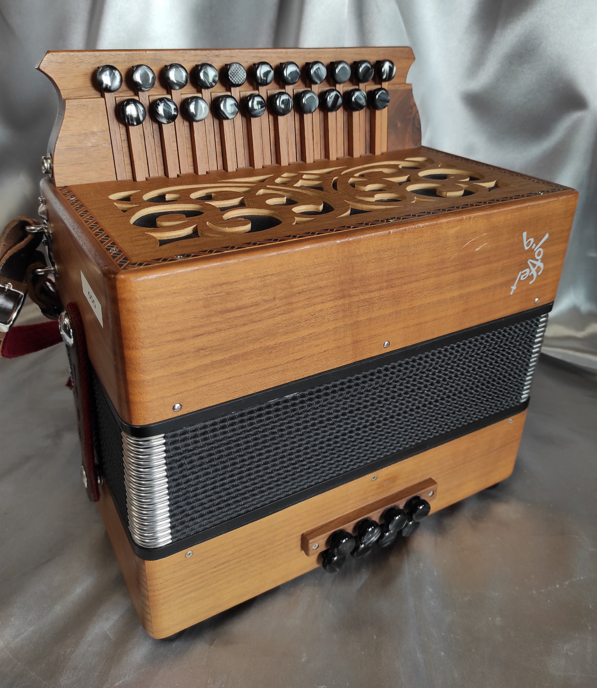 B.Loffet G/C - 3 voix - 2 rangs clavier traditionnel