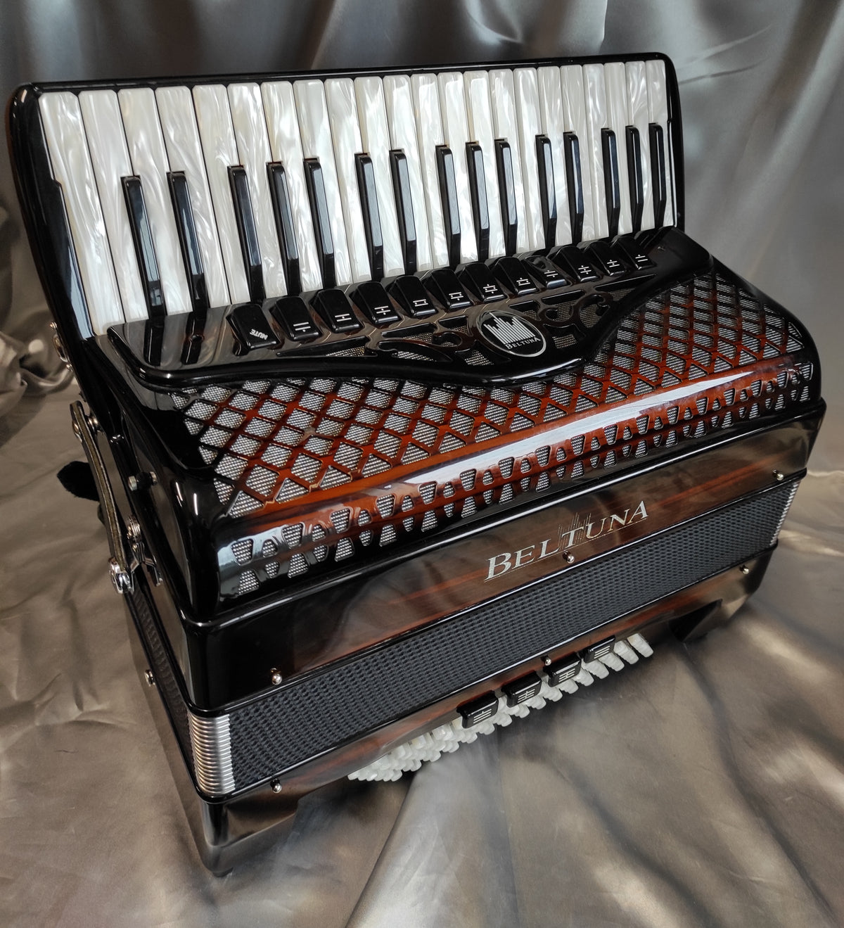 Beltuna Studio IV-96-P-luxe -4 voix