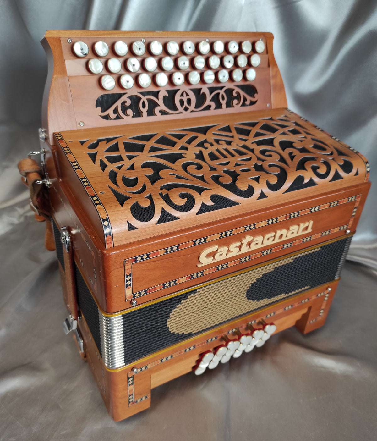 Castagnari Handry 18 - 3V - 18 basses