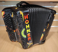 Hohner Fun Musette 96 "Michel Pruvot" Noir pailleté/Tag  - 3 Voix Musette