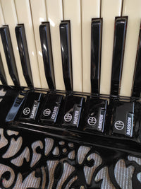 LeBrio Piano 3 voix (8-8-16) 34 touches / 84 basses