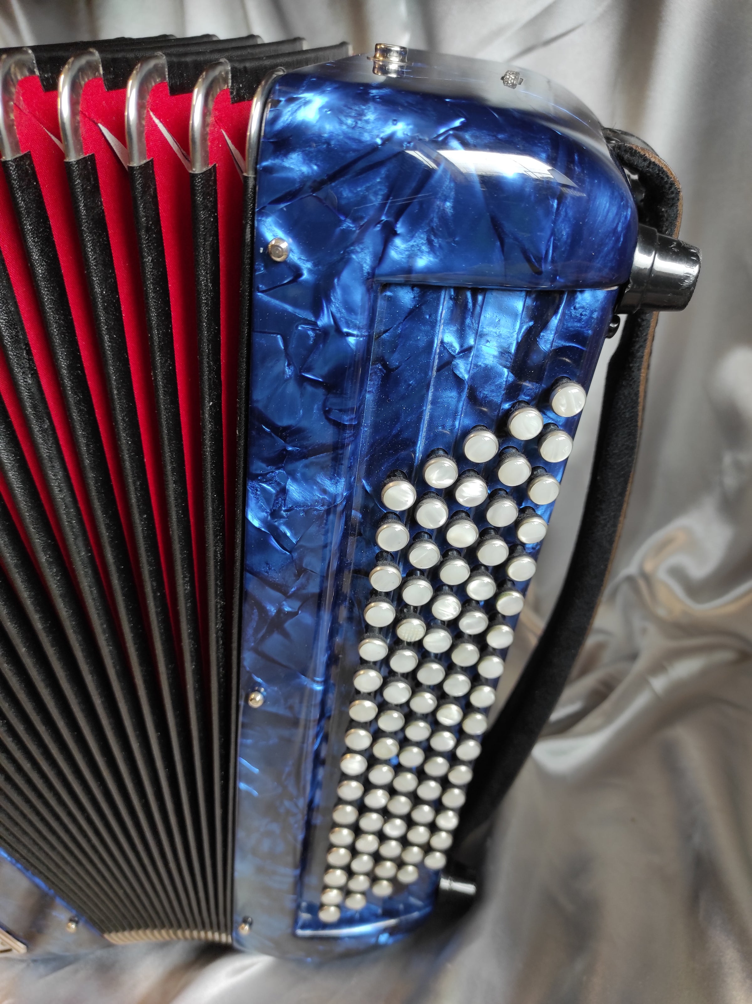 Martinelli Bleu Marbré 2 Voix / 80 basses