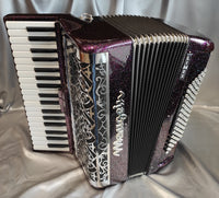 Maugein Pianybal 37 violet pailleté 3 voix musette / 96 basses