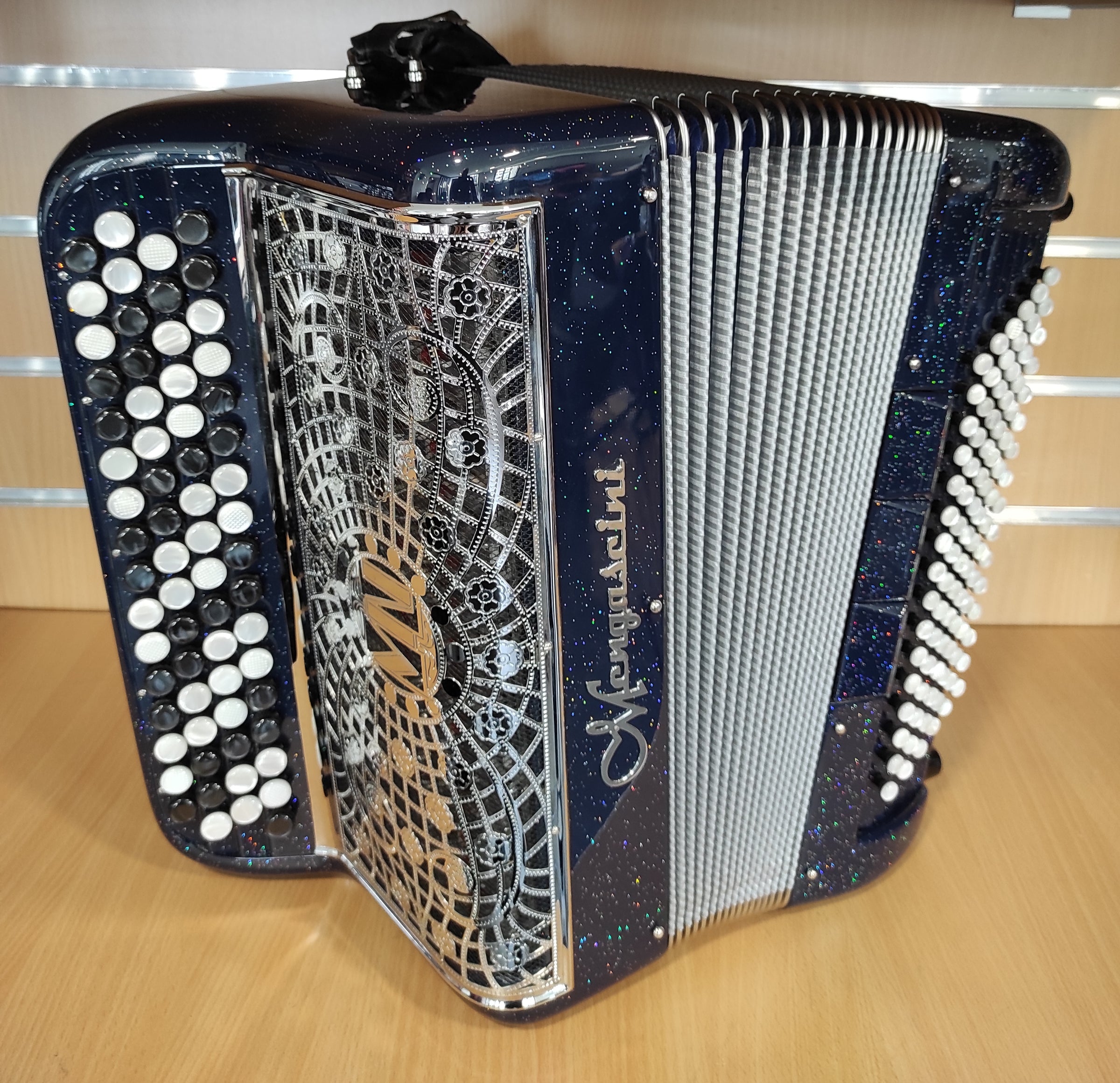 Mengascini Bleu nuit pailleté 3v