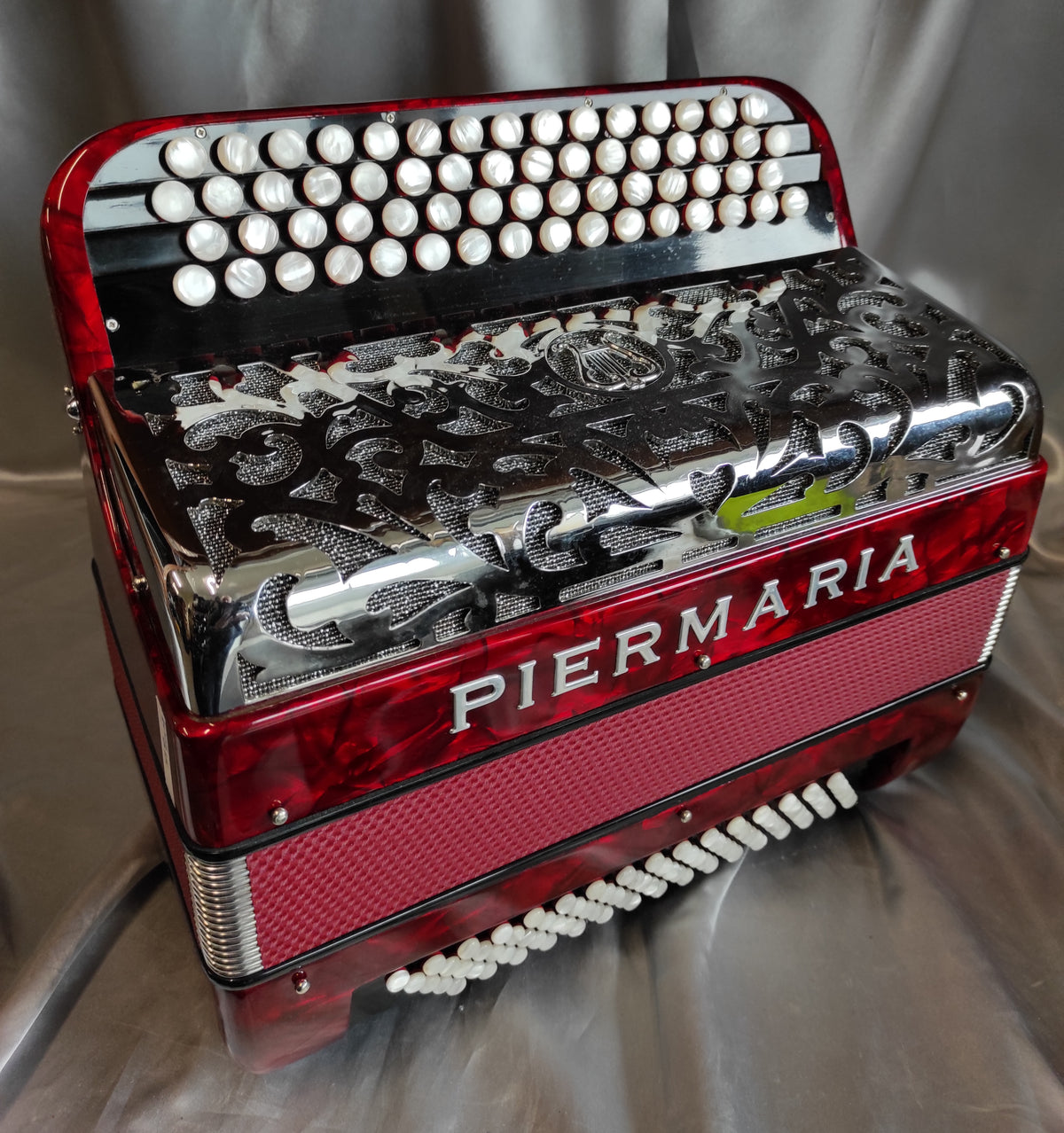Piermaria rouge Marbré 2 Voix / 80 basses